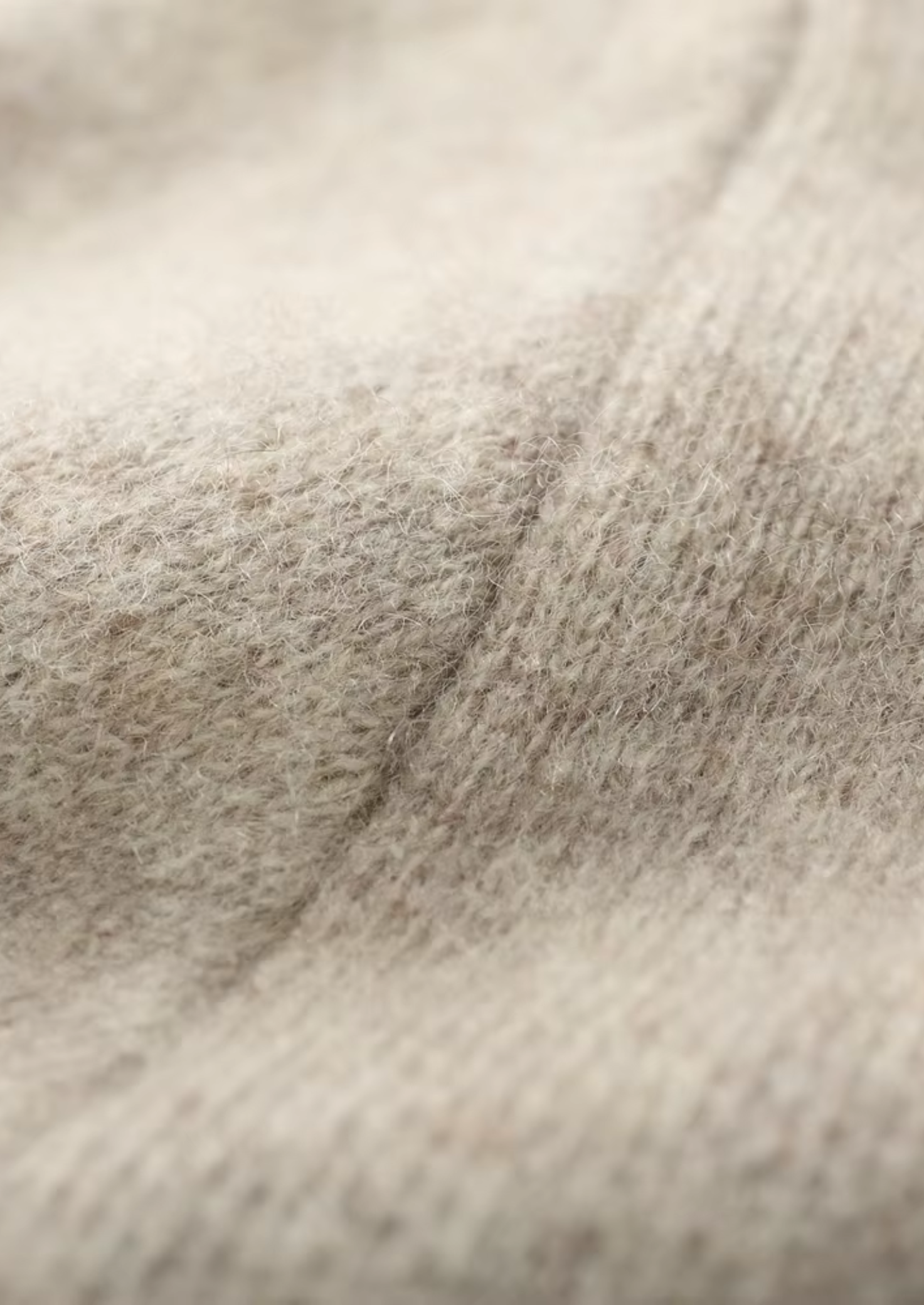 NOBA WOOL V-NECK CARDIGAN