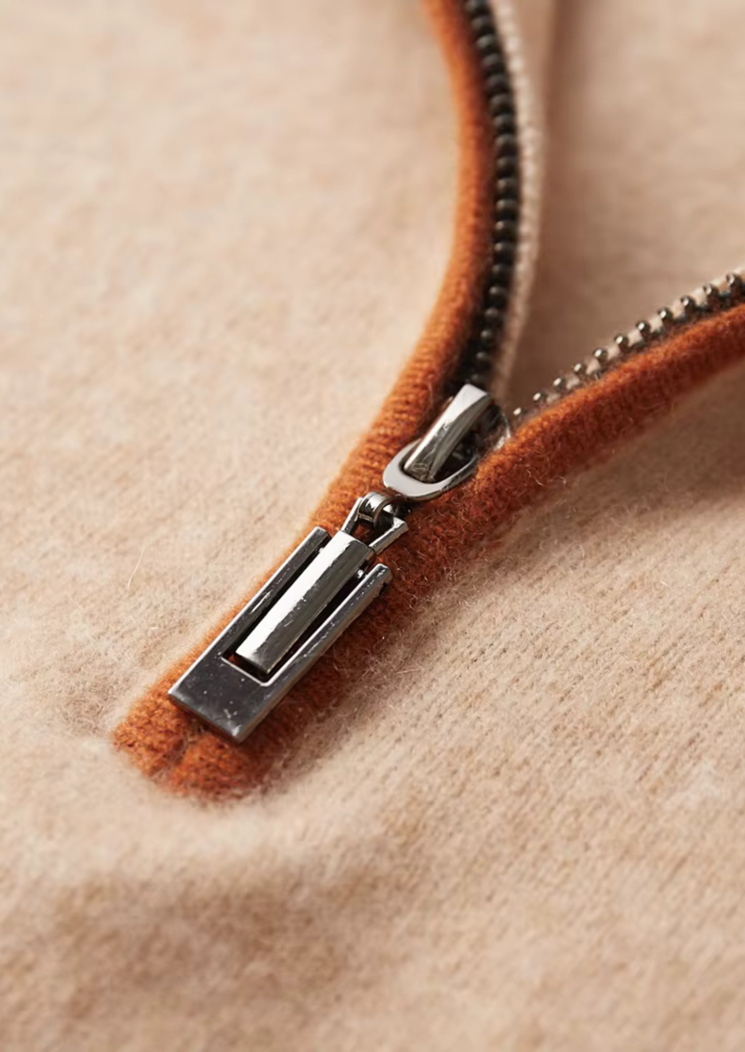 100% CASHMERE TWO TONE ZIPPER POLO