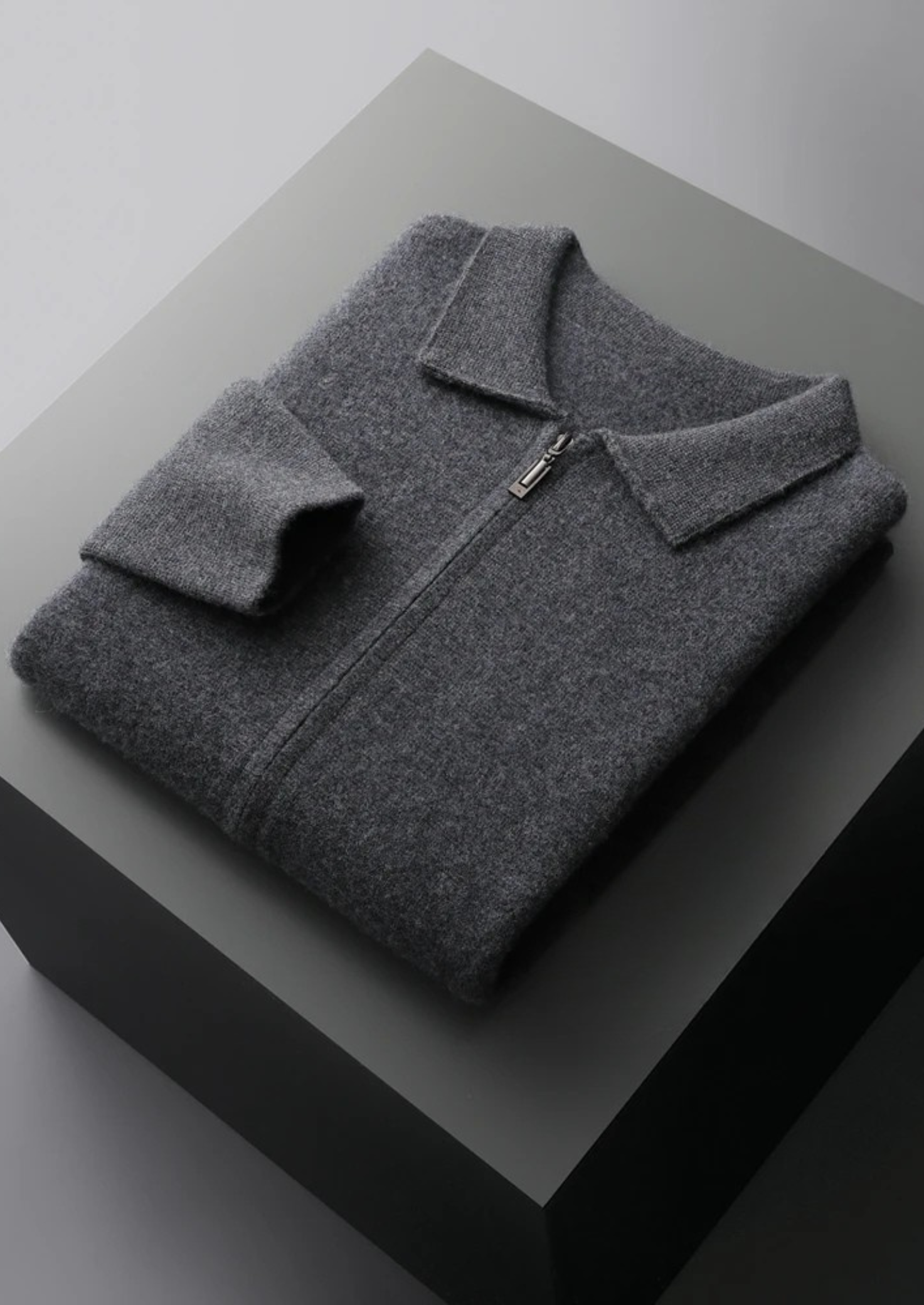 100% CASHMERE ZIPPER CARDIGAN