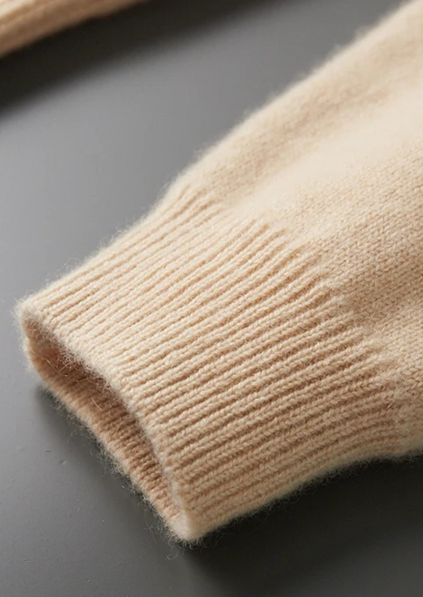 100% CASHMERE LEISURE HOODIE