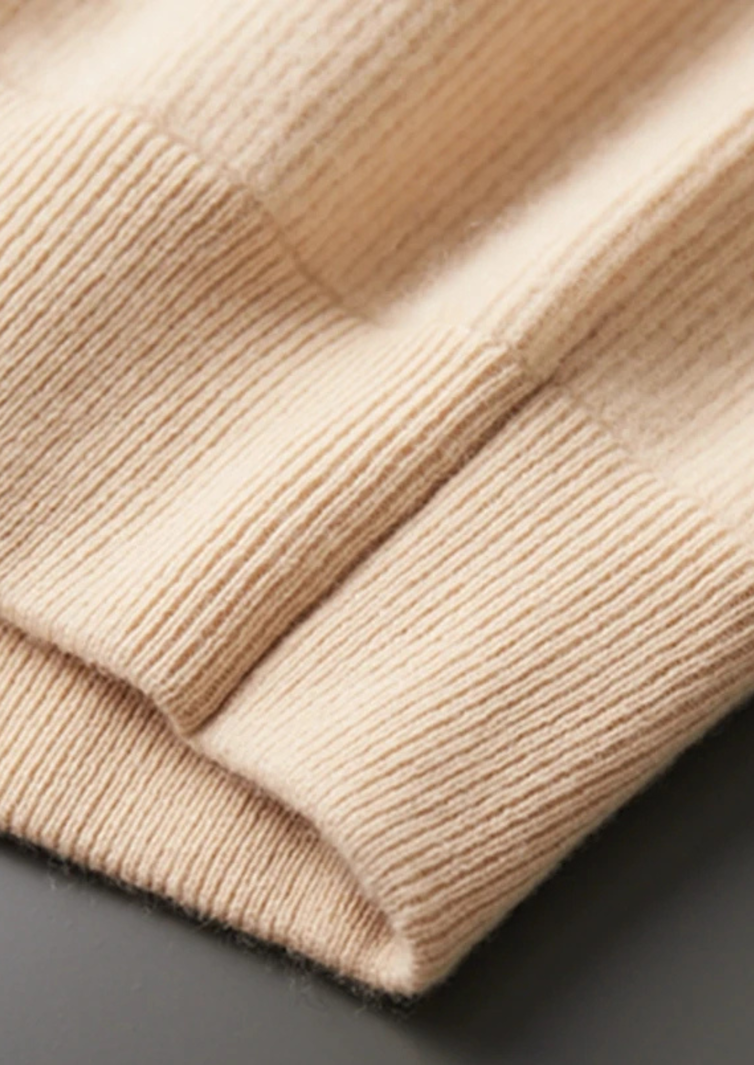 100% CASHMERE VEST